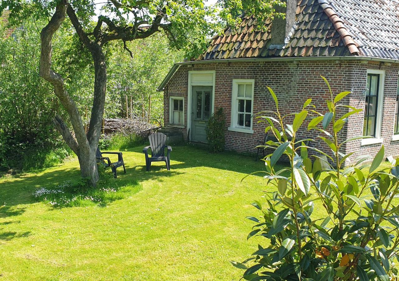 Fakansjehus Sfeervol Met Fijne Tuin Jirnsum Exteriör bild